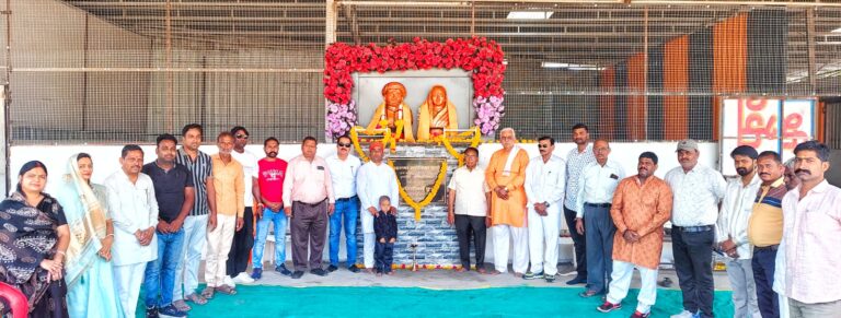 भवानी माता बाग में श्रद्धा और सम्मान के साथ मनाई गई महात्मा ज्योतिबा फुले जयंती