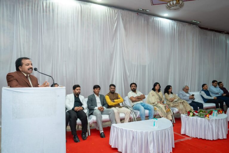 धार में न्यायपालिका का सम्मान: नए पीडीजे का स्वागत, अग्रवाल-पारस जैन को भावभीनी विदाई